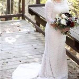 Wedding dress